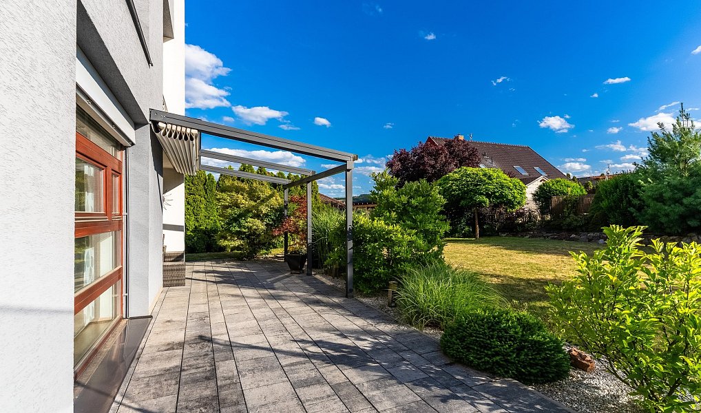 Prodej domu 246 m² s pozemkem 1 270 m², Beroun – náhled fotky 42