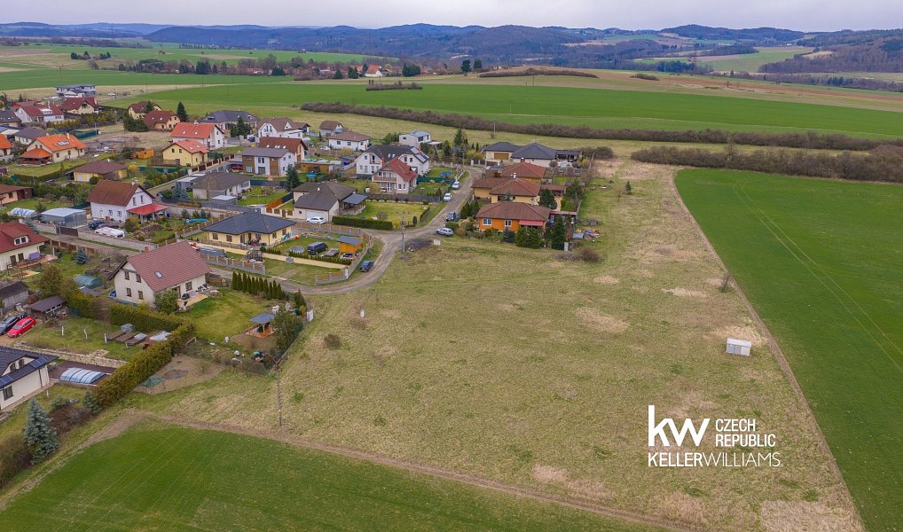 Prodej stavebního pozemku 660 m², Malá Hraštice – náhled fotky 8
