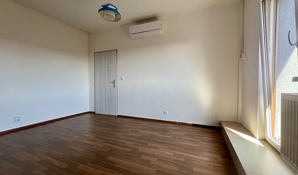 Pronájem bytu 4+kk 82 m², Český Brod – náhled fotky 16