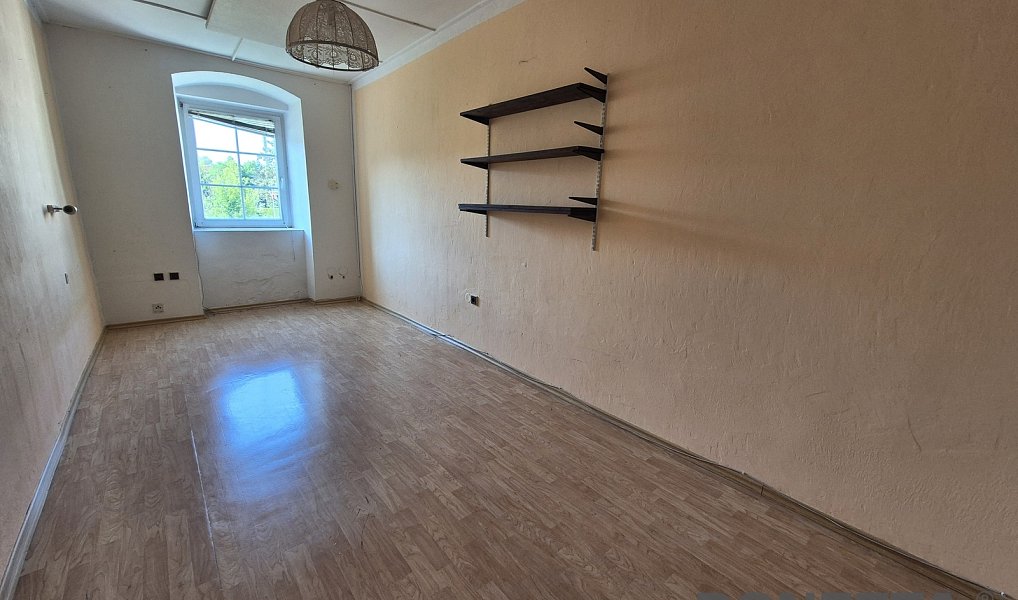 Prodej nájemního domu, činžáku 600 m², Police nad Metují – náhled fotky 15