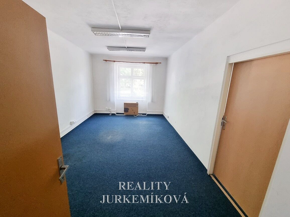 Pronájem bytu 3+1 70 m² – další