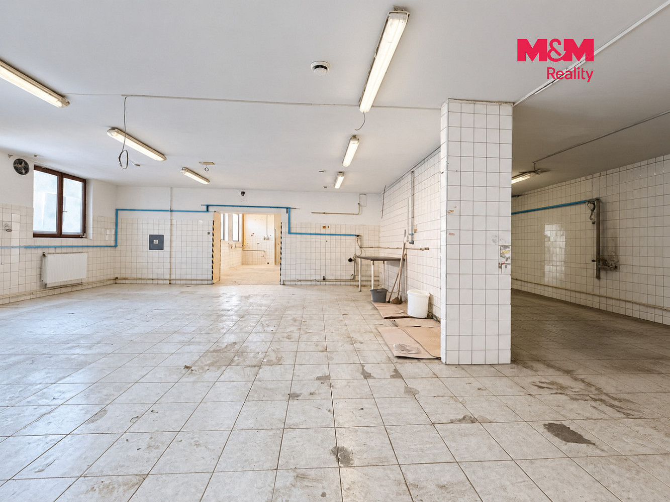 Pronájem výrobních prostor 235 m² – fotografie 2