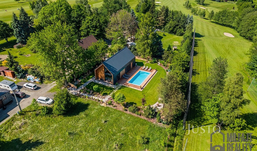 Prodej stavebního pozemku 1 758 m², Liberec – náhled fotky 2