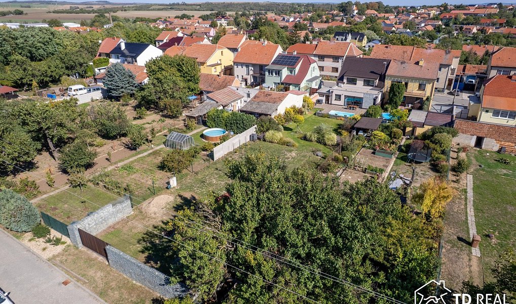 Prodej domu 207 m² s pozemkem 1 077 m², Syrovice – náhled fotky 43