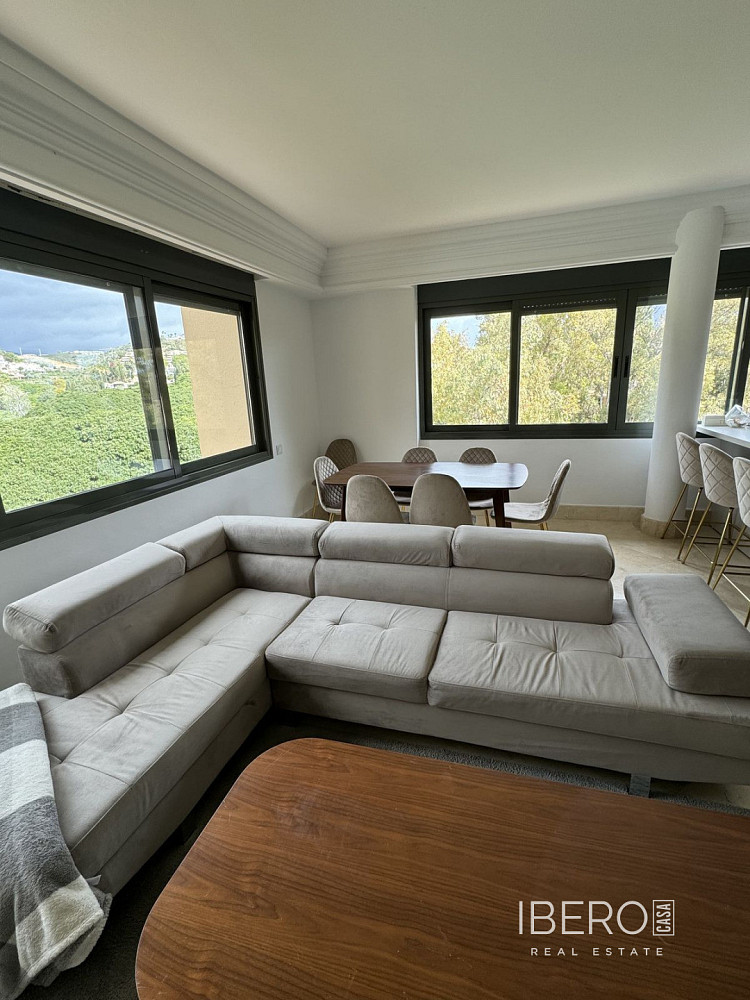 Piso 4+kk – Marbella, Nueva Andalucía - Vista 2