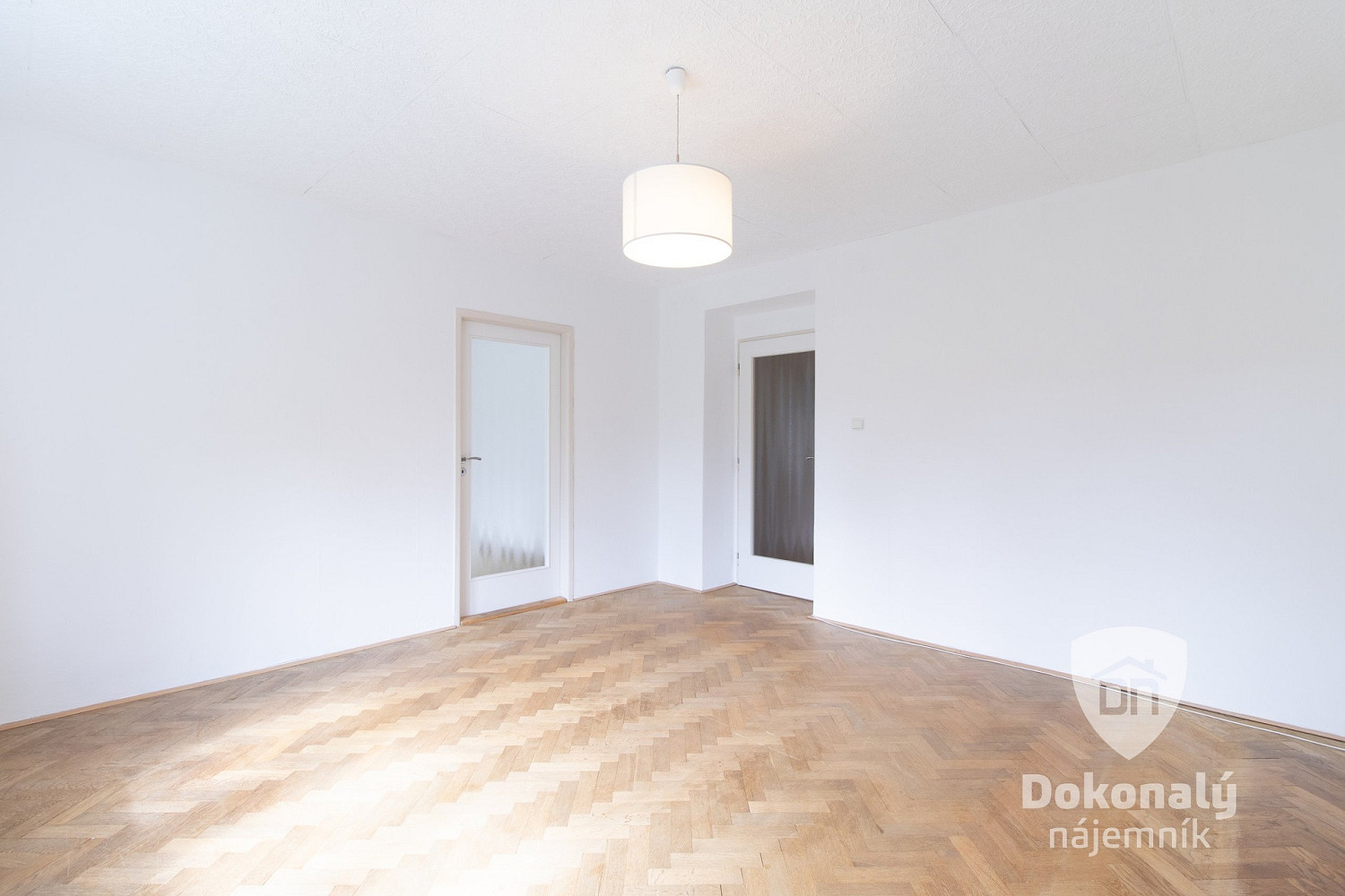 Pronájem bytu 2+1 53 m² – fotografie 4