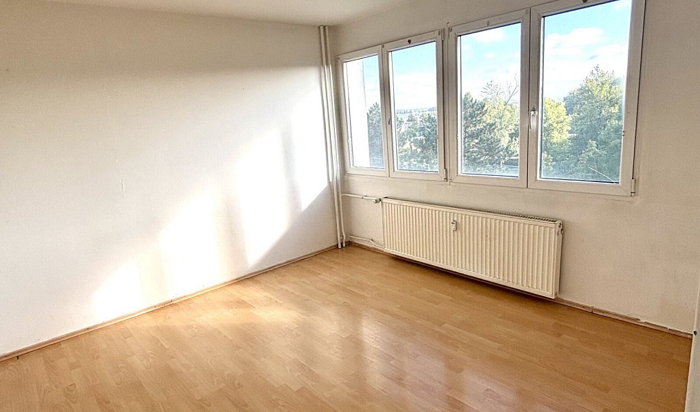 Prodej bytu 3+1 56 m², Pardubice – náhled fotky 4