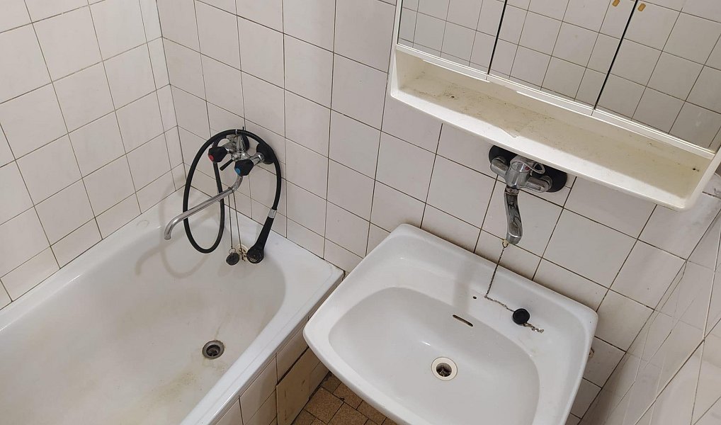 Prodej bytu 2+1 50 m², Vsetín – náhled fotky 3