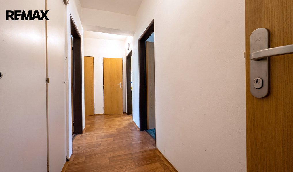 Pronájem kanceláře 70 m², Kamenice – náhled fotky 18