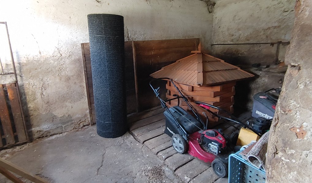 Prodej domu 352 m² s pozemkem 1 167 m², Ženklava – náhled fotky 8