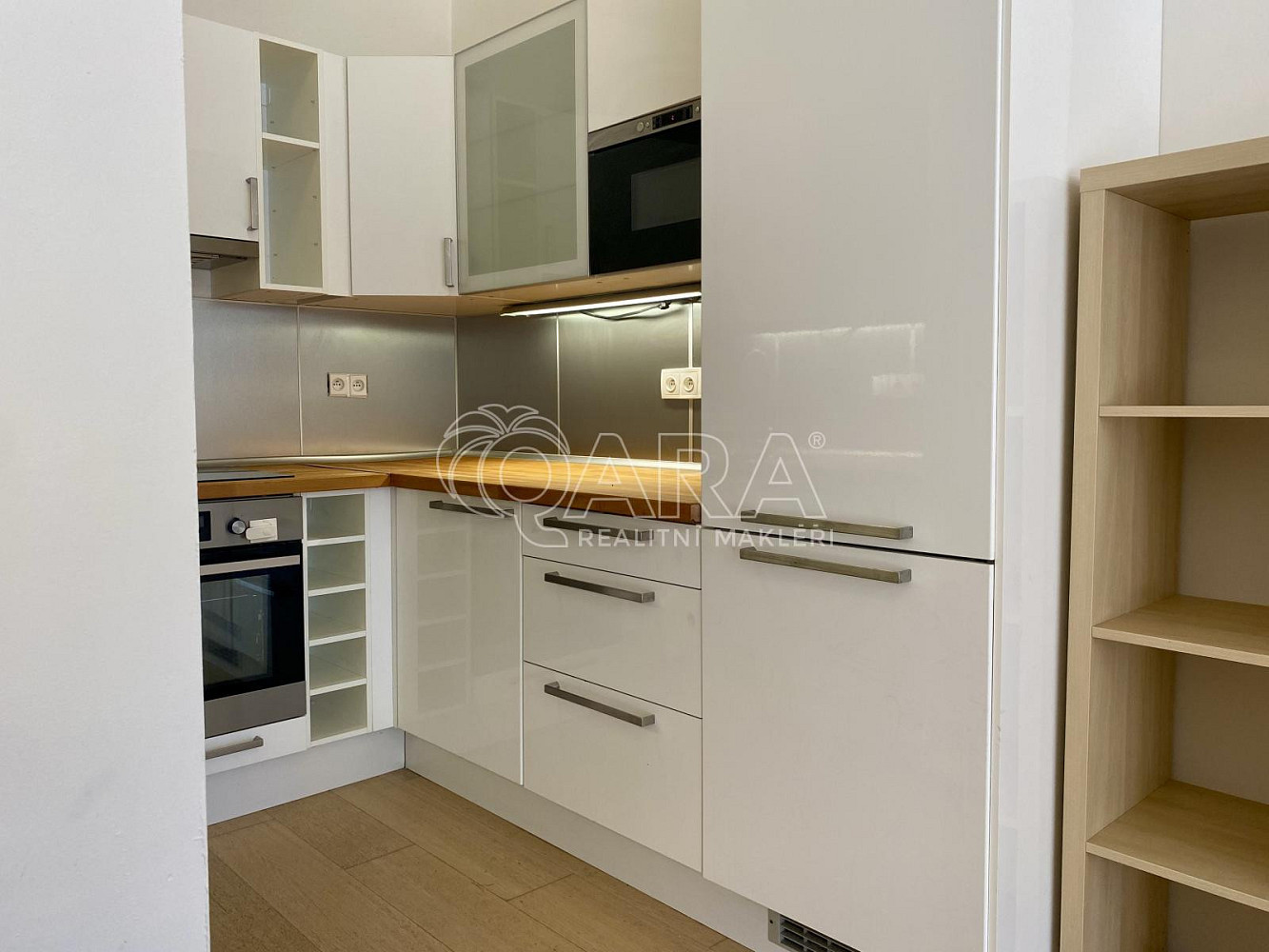 Pronájem bytu 2+kk 64 m²