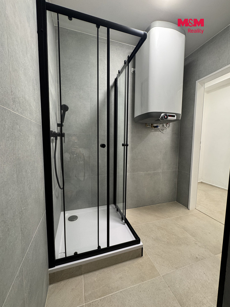 Prodej bytu 3+1 65 m² — photo 3