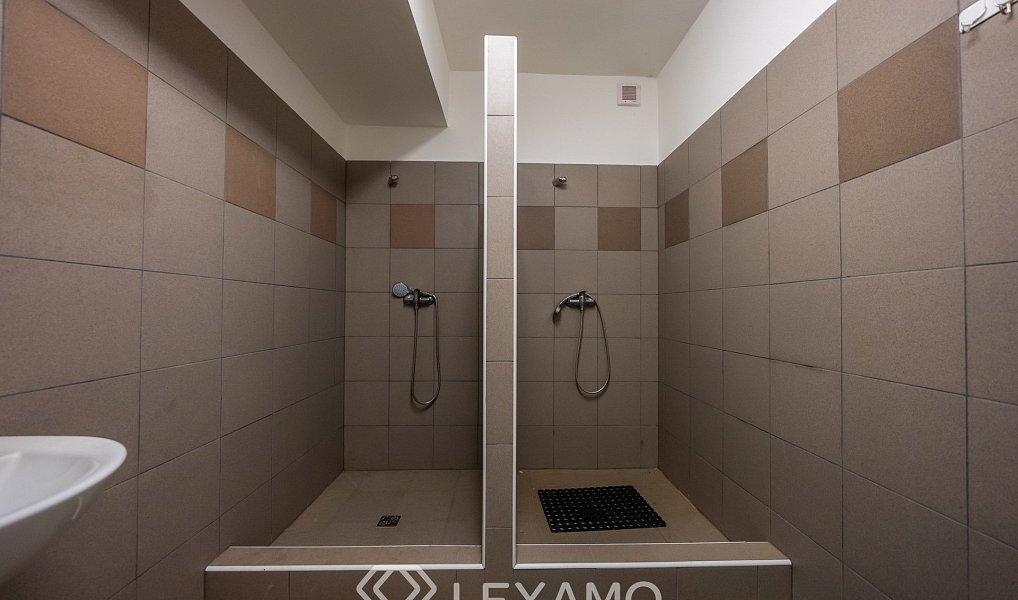 Prodej zemědělského objektu 900 m², Moravské Budějovice – náhled fotky 8