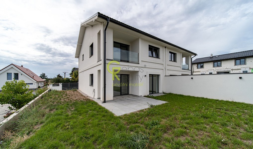 Prodej domu 129 m² s pozemkem 453 m², Podolanka – náhled fotky 2
