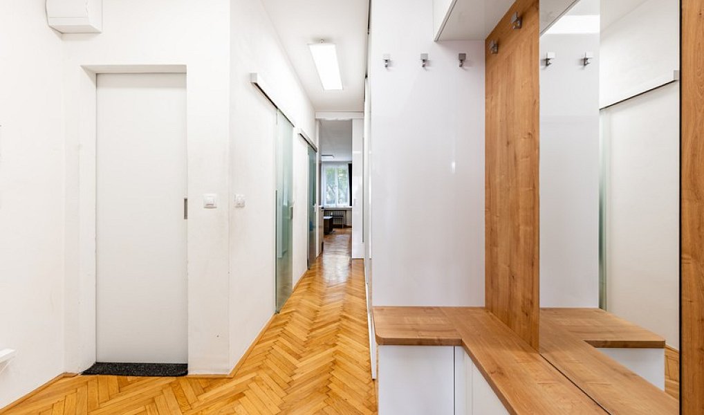 Pronájem bytu 2+kk 58 m², Praha – náhled fotky 4