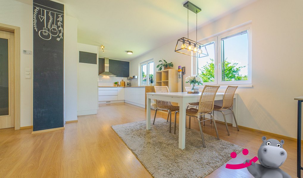 Prodej domu 158 m² s pozemkem 735 m², Ostrata – náhled fotky 8