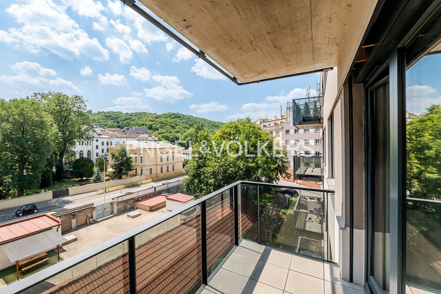 Pronájem bytu 2+kk 52 m² — photo 2