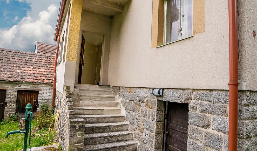 Prodej domu 211 m² s pozemkem 736 m², Ždírec – náhled fotky 10