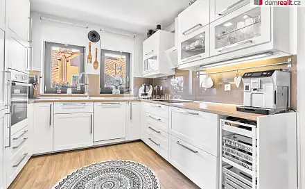 Prodej bytu 4+1 92 m², Příčná, Karlovy Vary - Stará Role