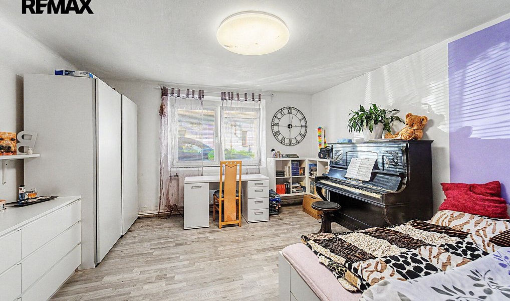 Prodej domu 222 m² s pozemkem 1 257 m², Kly – náhled fotky 5