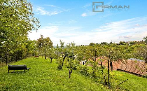 Prodej stavebního pozemku 1 484 m², Kly - Hoření Vinice, okres Mělník