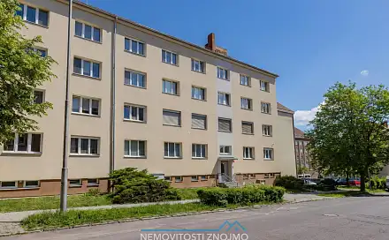 Prodej bytu 2+1 54 m², Smetanova, Znojmo