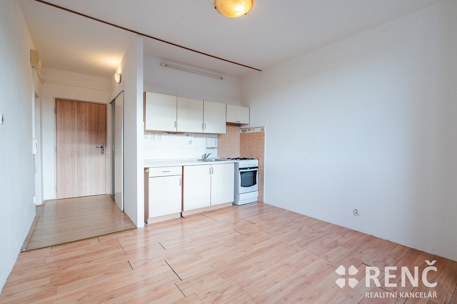 Prodej bytu 1+1 42 m² – fotografie 3