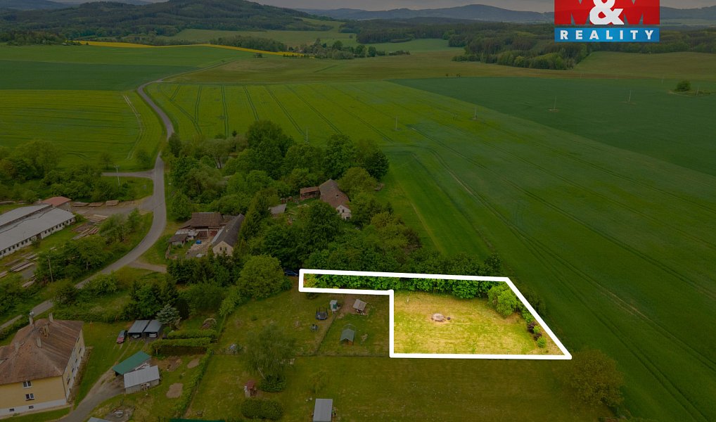 Prodej stavebního pozemku 1 016 m², Hostouň – náhled fotky 2