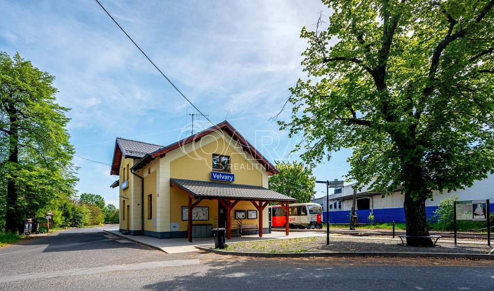 Prodej bytu atypického 228 m², Velvary – náhled fotky 21
