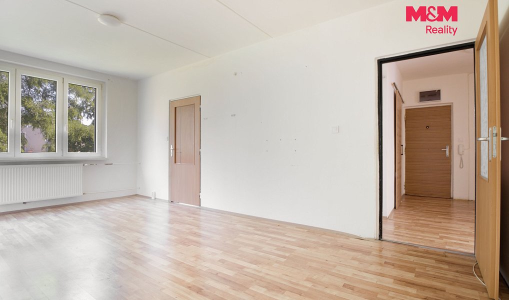 Prodej bytu 3+1 80 m², Chomutov – náhled fotky 2