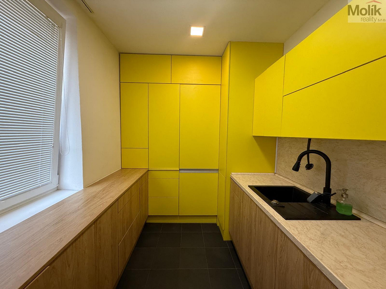Pronájem bytu 3+1 63 m² – fotografie 3