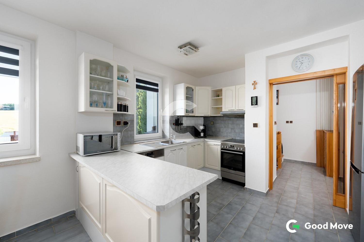Prodej domu 160 m² s pozemkem 299 m² – fotografie 4