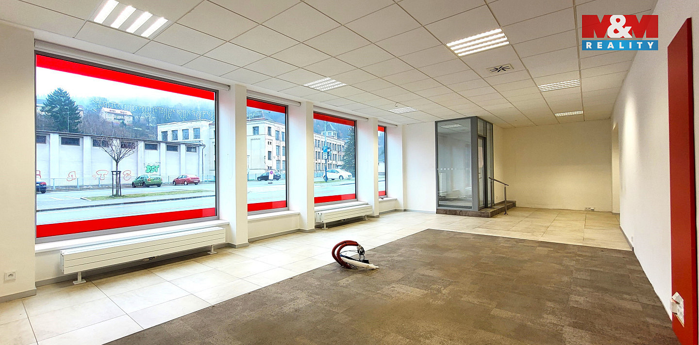 Pronájem obchodních prostor 180 m² — photo 3