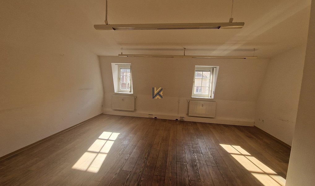Pronájem kanceláře 131 m², Praha – náhled fotky 10