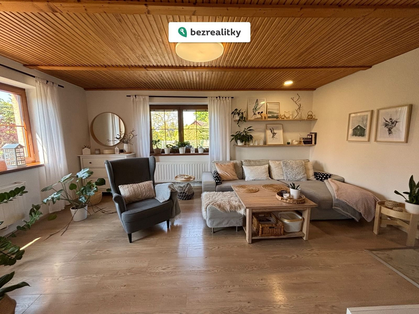 Prodej domu 218 m² s pozemkem 1 314 m² – fotografie 3