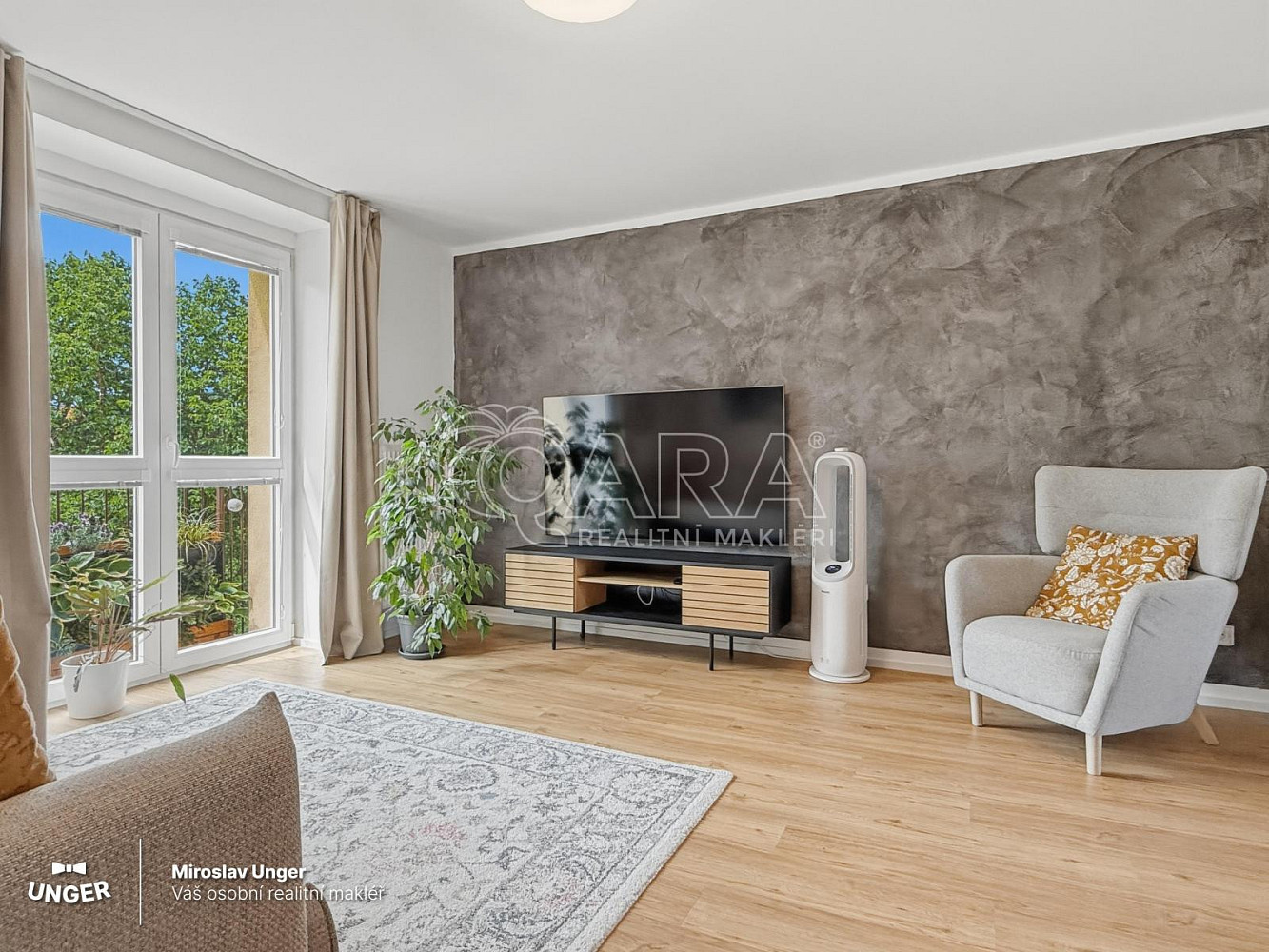 Prodej bytu 2+kk 52 m² — photo 2