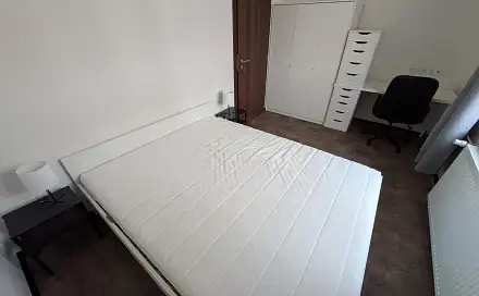 Pronájem pokoje 12 m², Vltavská, Praha 5 - Smíchov
