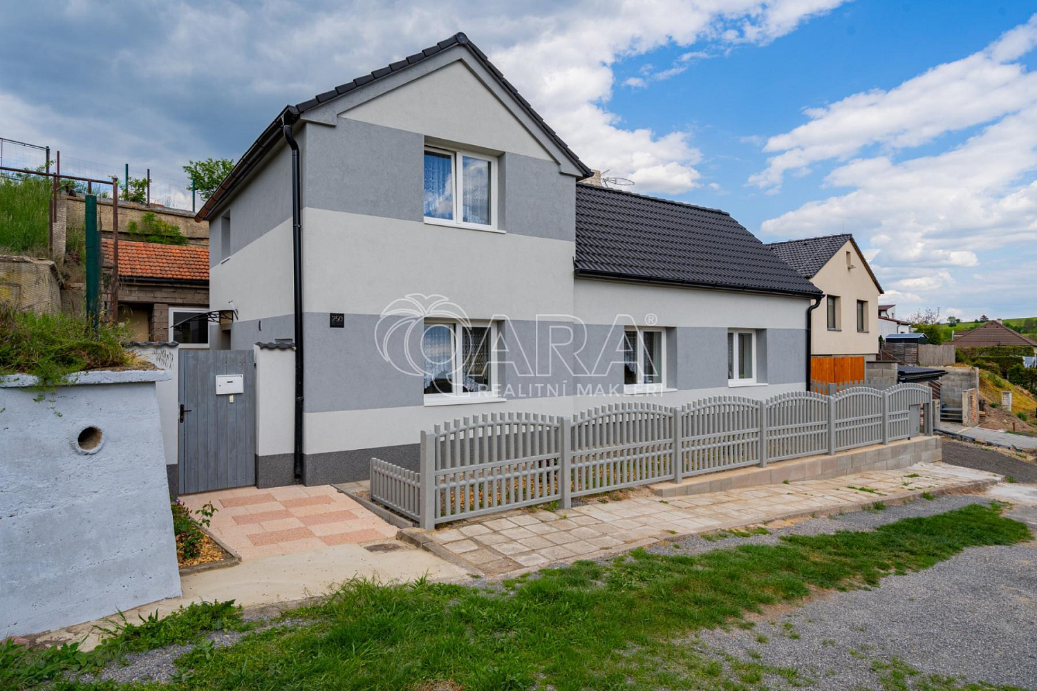 Prodej domu 81 m² s pozemkem 911 m² – fotografie 2