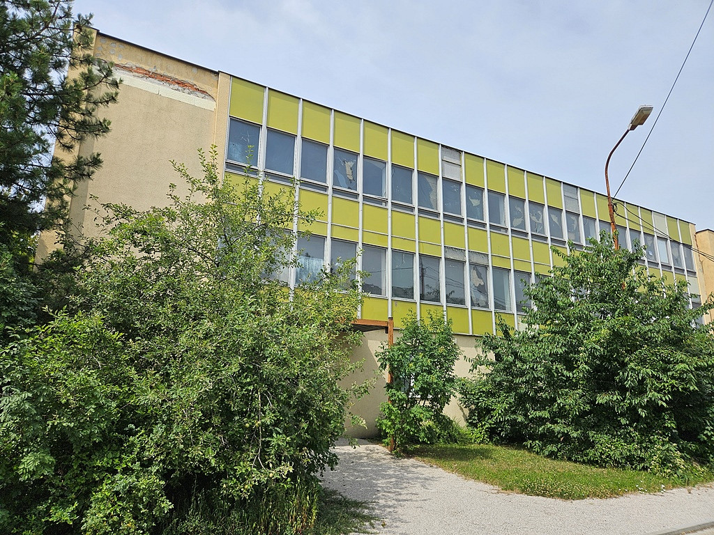 Dražba obchodních prostor 1 637 m²