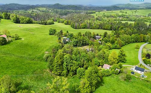 Prodej stavebního pozemku 1 823 m², Kunratice - Lipnice, okres Děčín