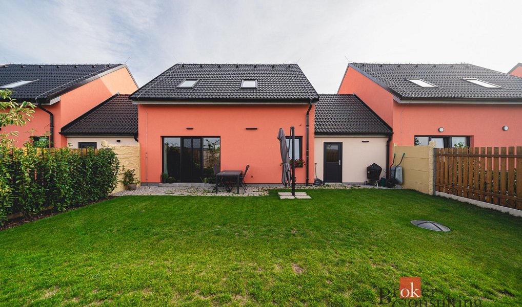 Prodej domu 120 m² s pozemkem 287 m², Vochov – náhled fotky 25