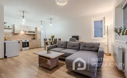 Prodej bytu 2+kk 60 m², Za Cukrovarem, Cerhenice, okres Kolín