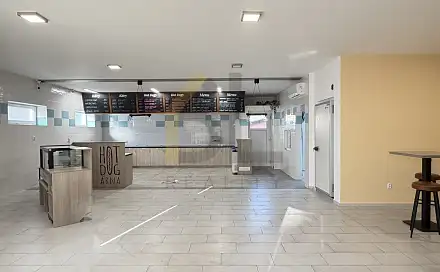 Pronájem obchodních prostor 122 m², Slavíkova, Hodonín