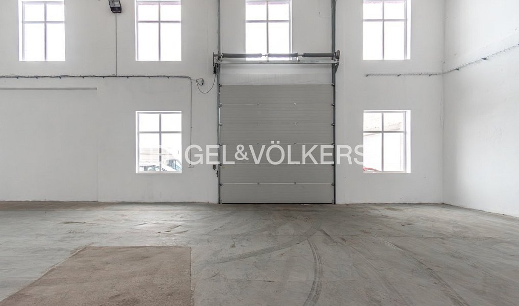 Pronájem skladovacích prostor 500 m², Jičín – náhled fotky 3