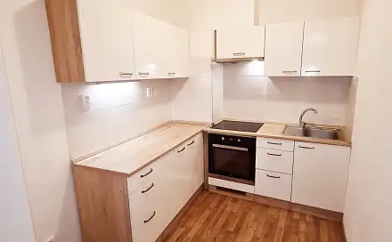 Pronájem bytu 2+kk 53 m²