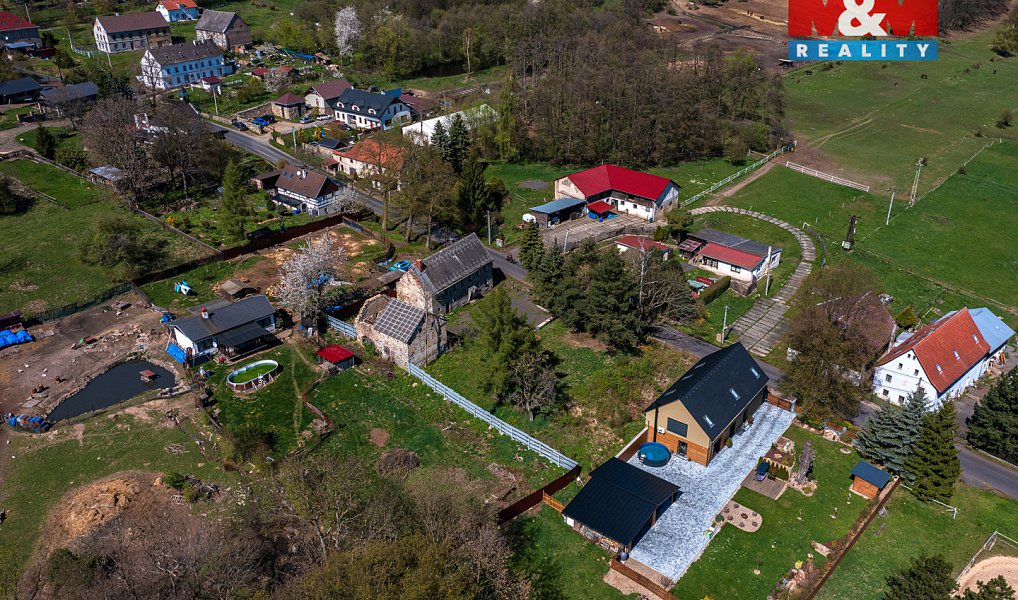 Prodej domu 180 m² s pozemkem 834 m², Libouchec – náhled fotky 20