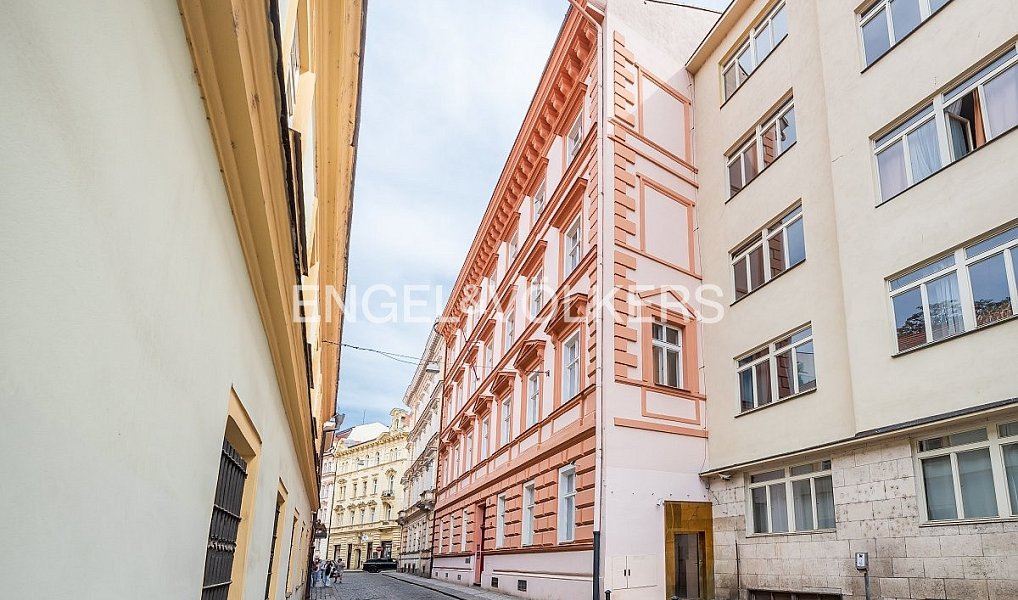 Pronájem bytu 3+kk 90 m², Praha – náhled fotky 9