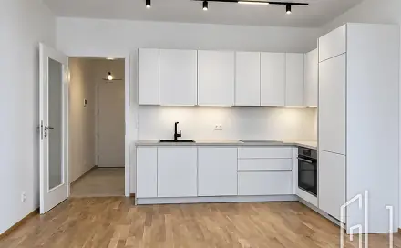 Pronájem bytu 1+kk 36 m²