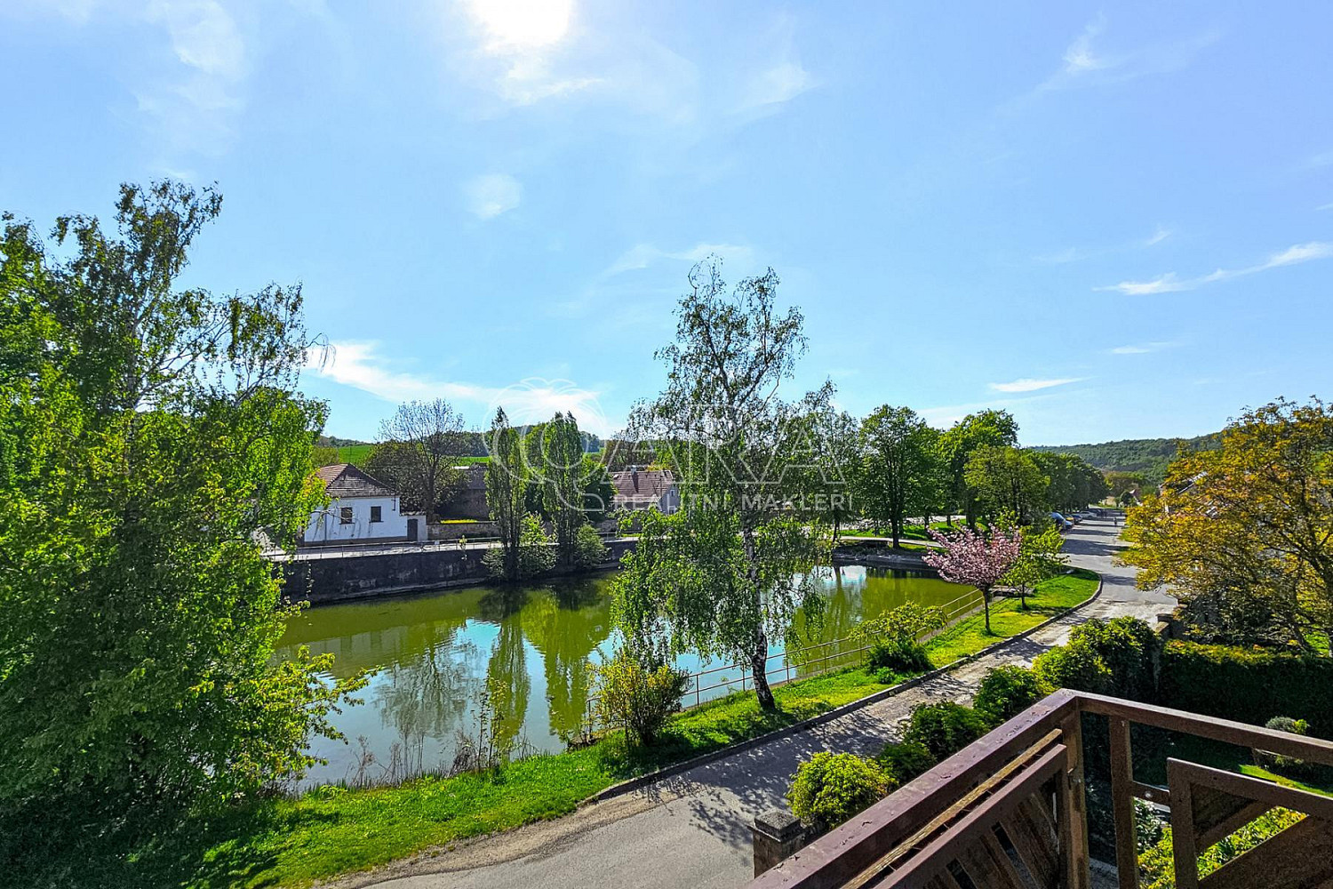 Prodej domu 320 m² s pozemkem 1 701 m² – fotografie 4
