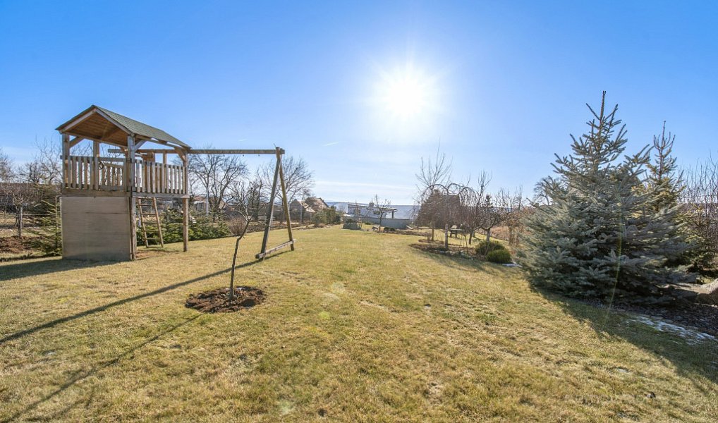Prodej domu 270 m² s pozemkem 1 042 m², Žeravice – náhled fotky 40